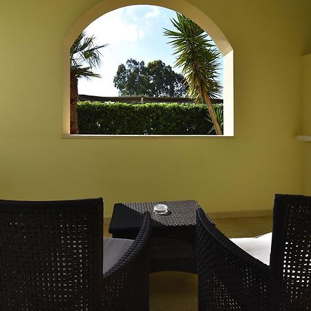 Hotel Ristorante Il Vascello Costa Rei Buitenkant foto