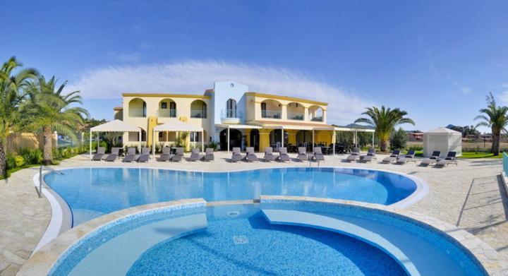 Hotel Ristorante Il Vascello Costa Rei Buitenkant foto