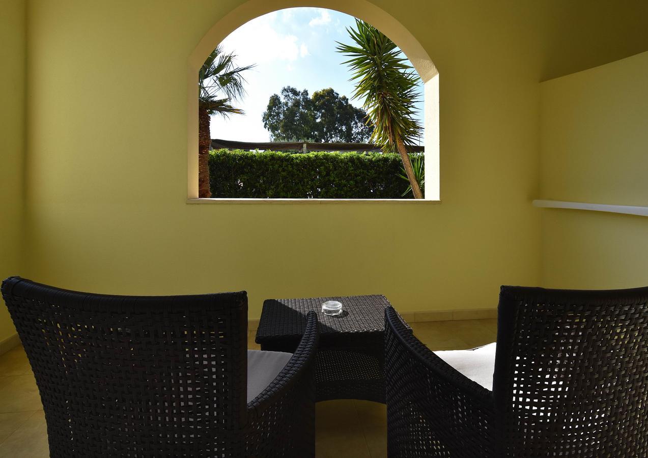 Hotel Ristorante Il Vascello Costa Rei Buitenkant foto