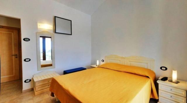 Hotel Ristorante Il Vascello Costa Rei Buitenkant foto